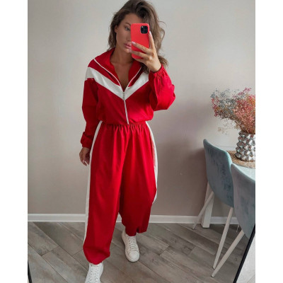 Двокольоровий oversize костюм із плащівки TrioContrast — червоний/чорний/беж, Мод.1460-6220