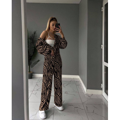 Костюм-сет «Vacation Zebra» 6220-1029 (сорочка + штани) — софт-принт Туреччина, чорно-білий/беж/малина/зелений/червоний/бузковий/оливковий Костюм-сет «Vacation Zebra» 6220-1029 (сорочка + штани) — софт-принт Туреччина, чорно-білий/беж/малина/зелений/червоний/бузковий/оливковий