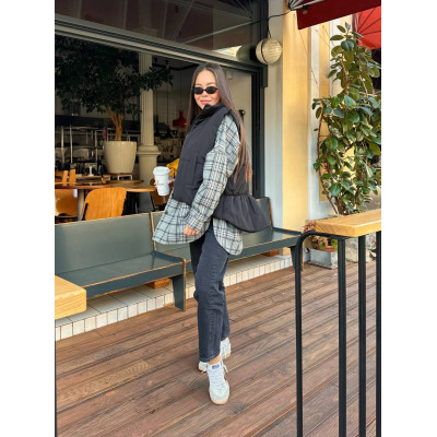 Жилетка-асиметрія Oversize — стильна жіноча жилетка вільного крою для сучасних образів