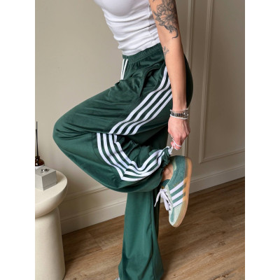 1493-0824 “Velour Vibes” — стильний велюровий костюм для жінок: м’який комфорт і модний вигляд