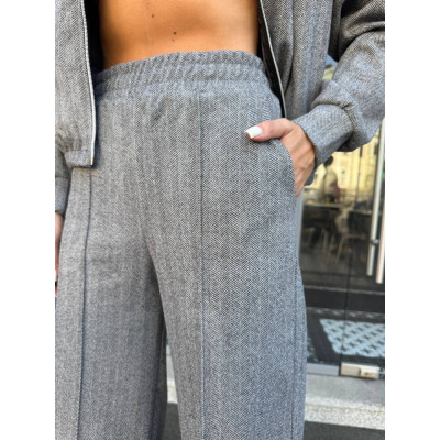 Жіночий кашеміровий костюм Business Casual — елегантний комплект для офісу та щодня