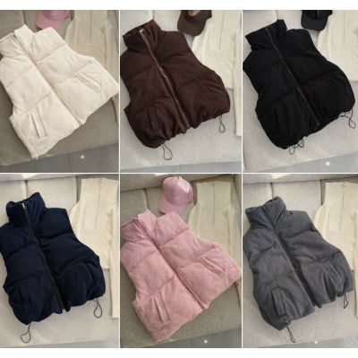 Флісова жилетка PolarWarm 6260-4274 на синтепоні 200 з флісовою підкладкою — темно-синя, молочна, чорна, графіт, шоколад, барбі