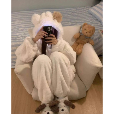 Плюшевий костюм Teddy модель 1530-276: ніжна краса у відтінках світлого бежу та білого